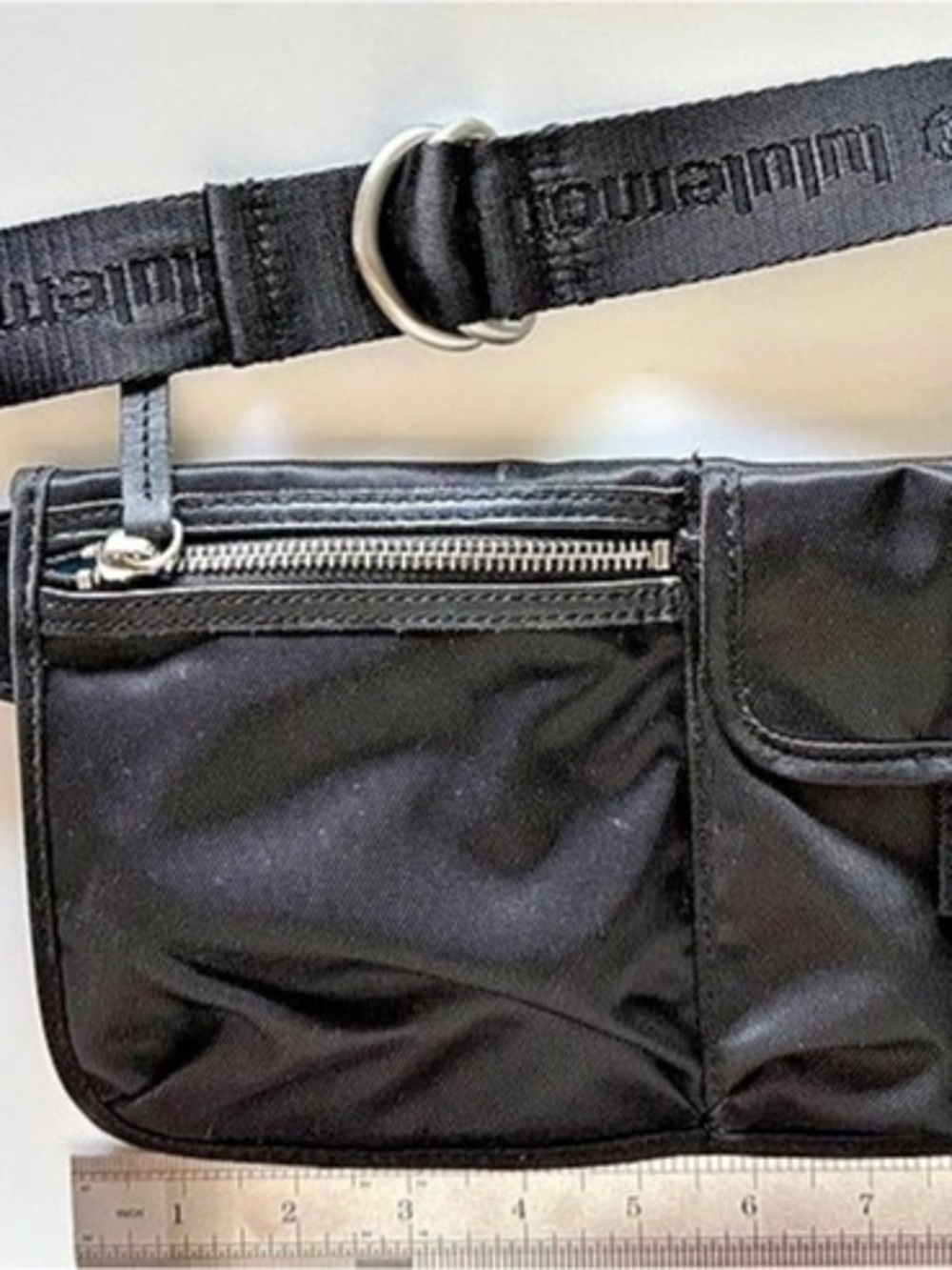 Lululemon Travel Pooch VII Black Belt Bag